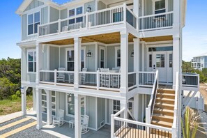 Exterior - Only Wanna Beach With You – Premier Luxury Getaway (Ocean Isle Beach)