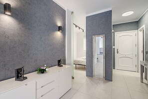 3 chambres, accès au Wi-Fi (inclus), literie fournie
