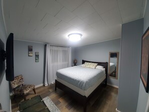 2 habitaciones, cuna de viaje, wifi gratis y ropa de cama