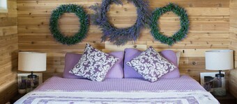 Rm 4 Sequim lavender · 4-Water View-Beach access-Sequim's Lavender Room