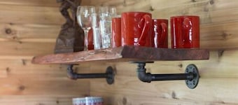3-Rustic Cabin · 3-NW Rustic Cabin on the water-Beach-full kitchen