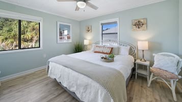 2 chambres, fer et planche à repasser, Wi-Fi gratuit, draps fournis