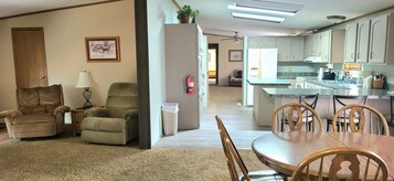 Standard Cabin, 5 Bedrooms, Kitchen | Living area