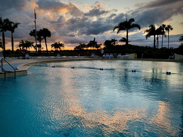 Outdoor pool, a heated pool