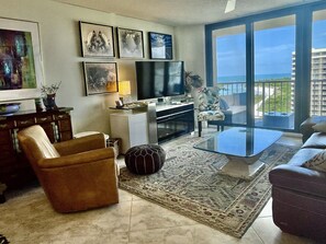 Smart TV, fireplace, books, music library