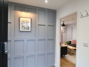 Interior - The Coach House 5*, Private Hot tub, Derbyshire Dales/Peak District. (Roston)