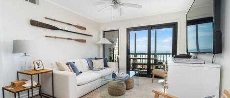 Smart-TV, videospill, DVD-spiller og bøker