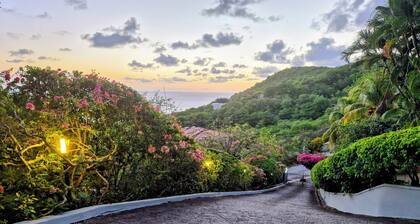 Panoramic Views as Sunsets await, Close to Beaches, Sandals Golf and Cabot Golf