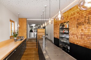 Breakfast, dinner served; local cuisine, garden views - freistil. boutiquehotel. & restaurant. (Ofterschwang)