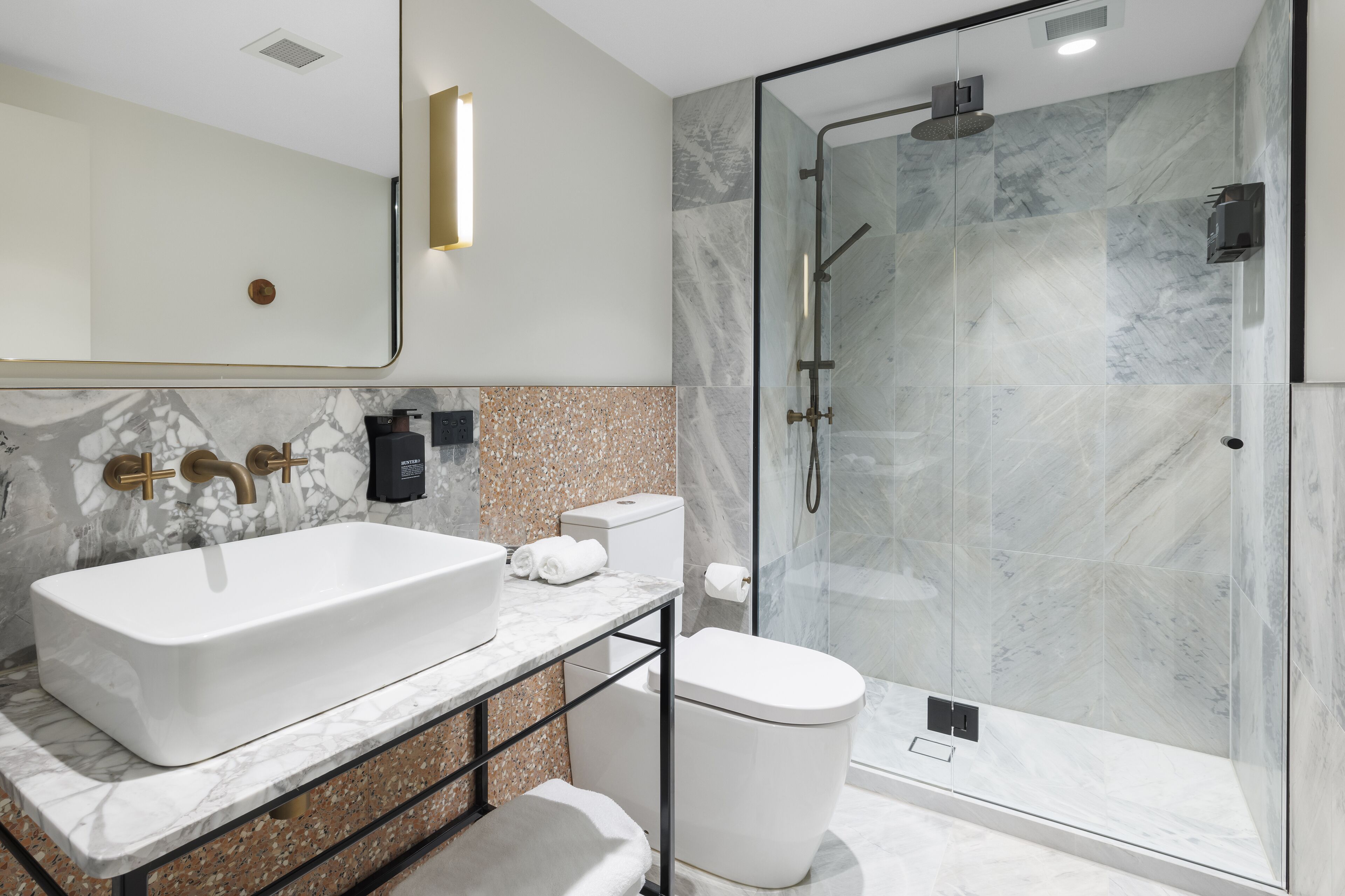 Photo - 202 Elizabeth