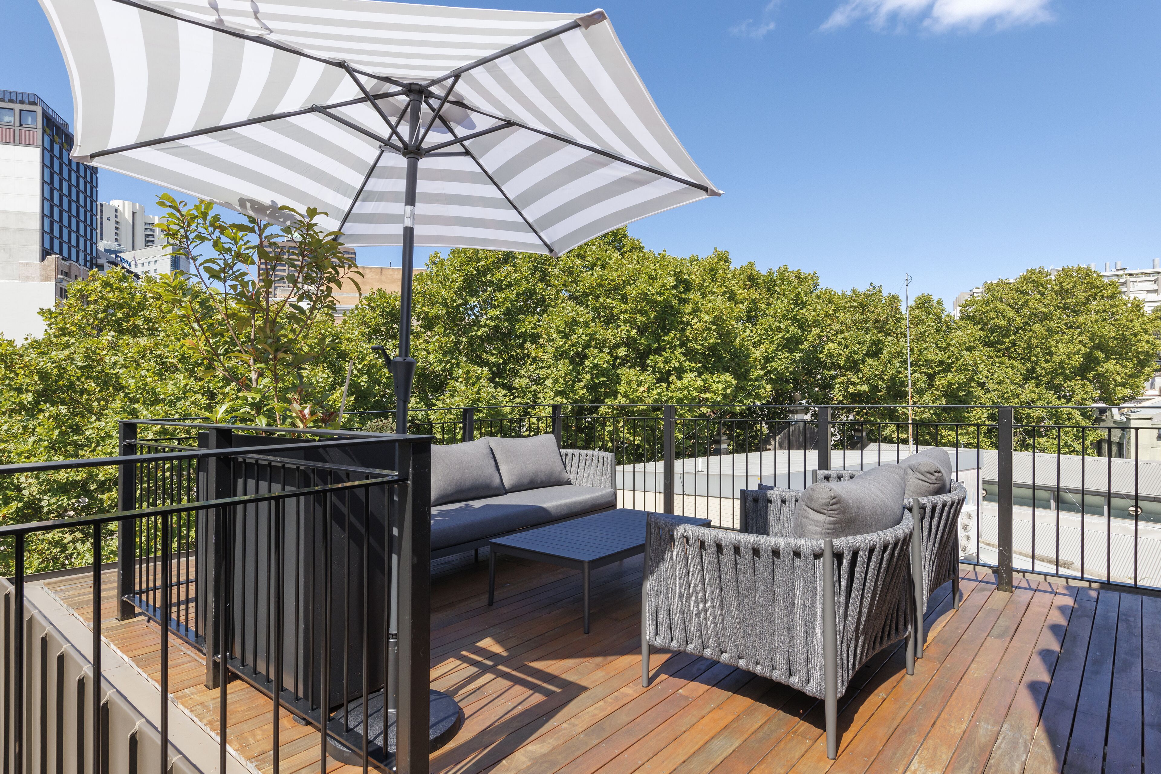 Photo - 202 Elizabeth