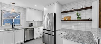 Carrollton Cottage - No Cleaning Fee - No Pet Fee