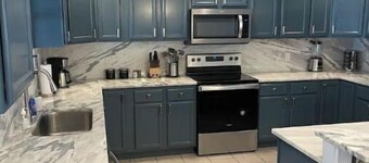 Ocean Springs Getaway Vacation Home
