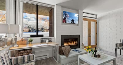Great Location for Year-Round Recreation & Luxury Community Amenities + Pet-Friendly!