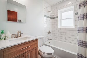 Toilet paper - Pet Friendly 2 bed 1 bath condo 
4 night Minimum in-season June-Sept (Wildwood)