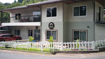 Bagian depan properti