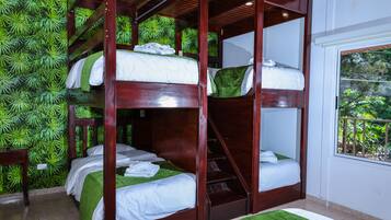 Literie hypoallergénique, couette en duvet d'oie, matelas Select Comfort