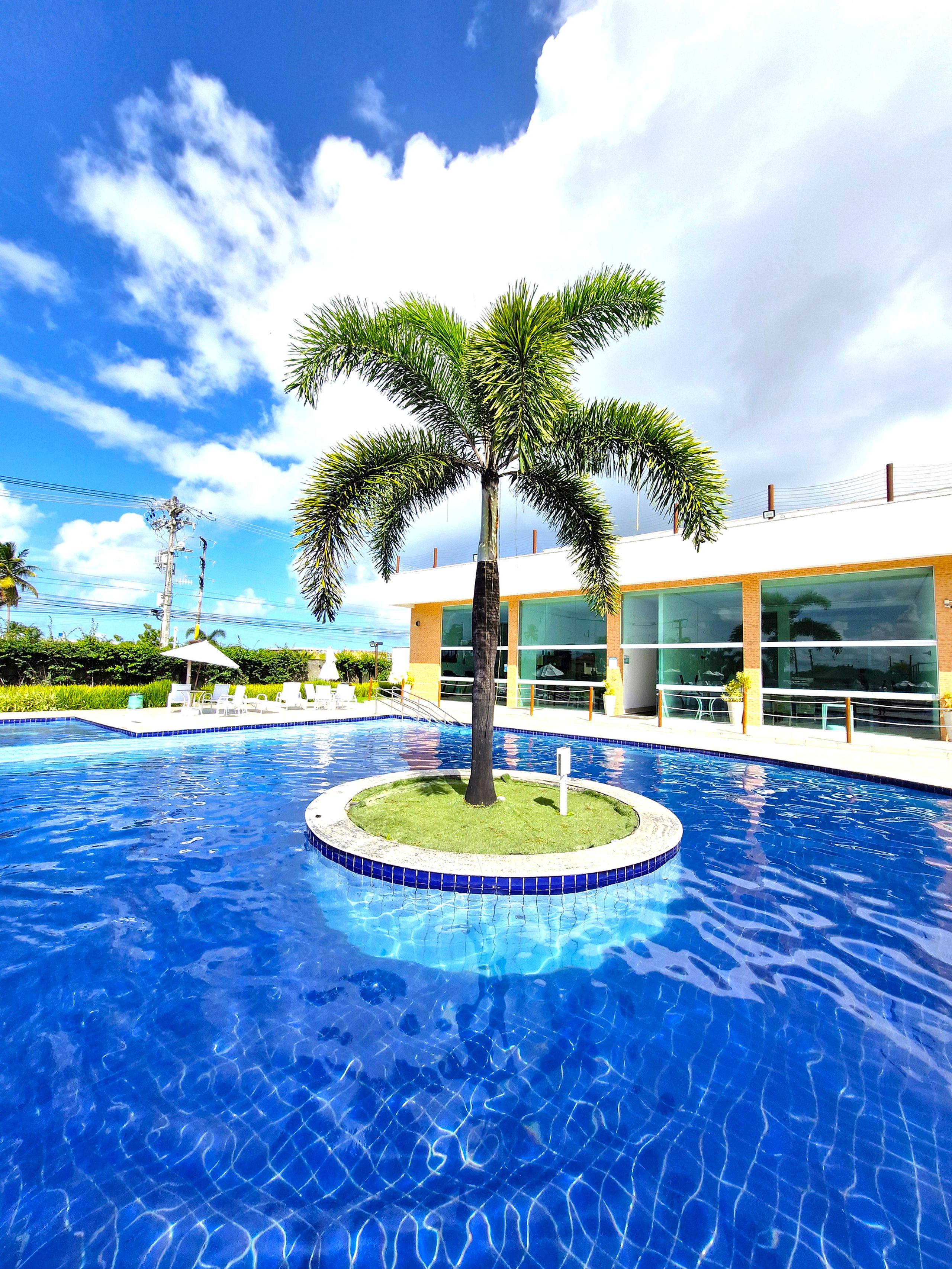 Outdoor pool, open 8:00 AM to 9:00 PM, free cabanas, sun loungers