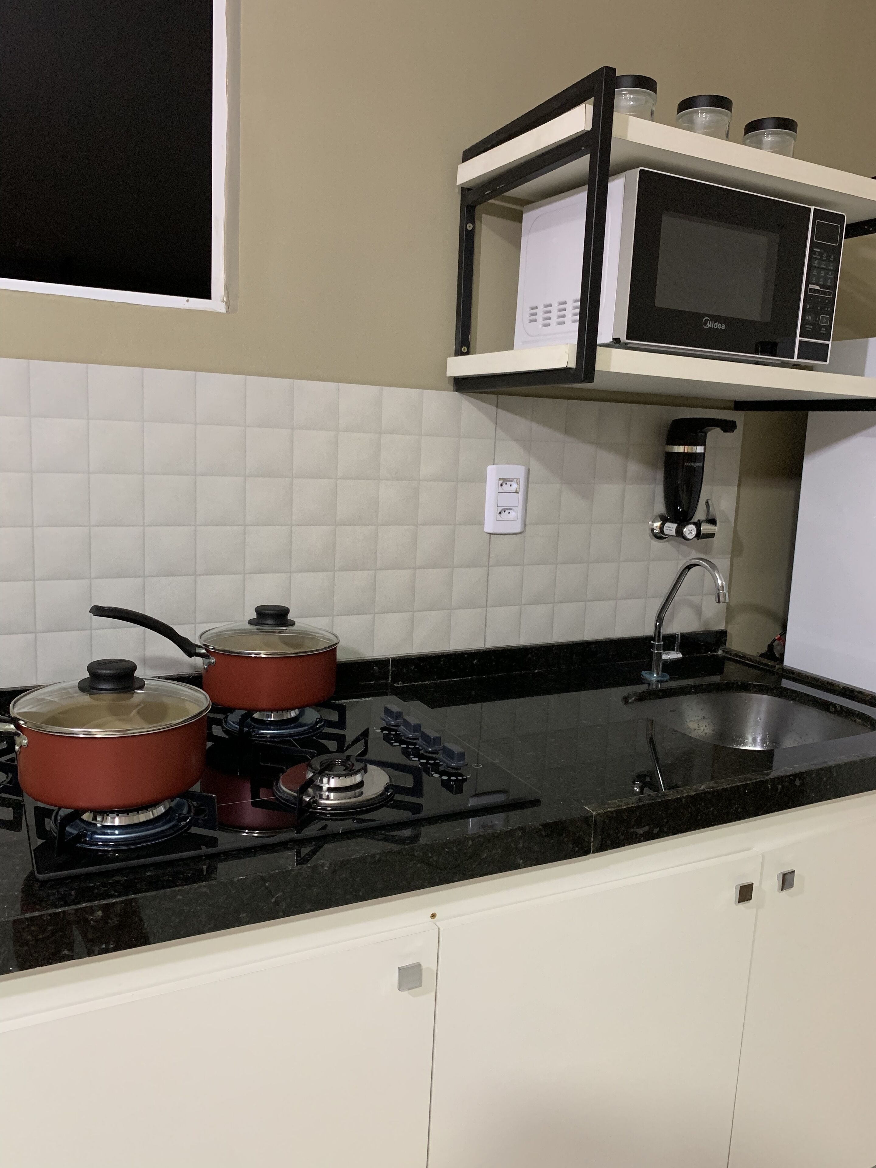 Family Room, 1 Bedroom, Kitchenette | Private kitchen