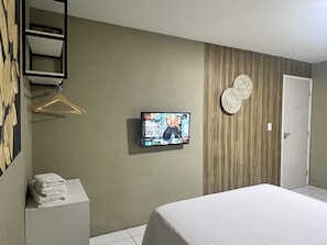 Premium bedding, minibar, individually decorated, individually furnished - Edifício Creta (São Luís)