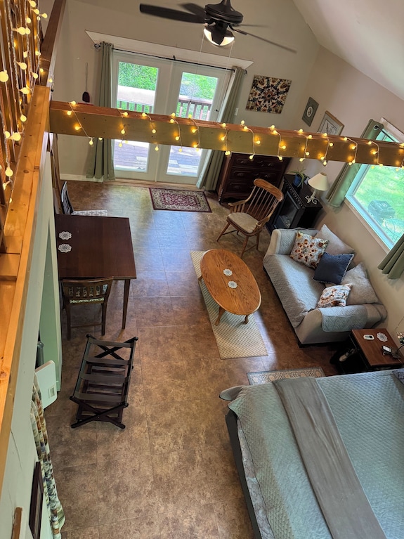 Cozy Cabin Getaway With Hot-tub Under Stars! - Missouri
