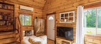Adorable Northwoods cabin