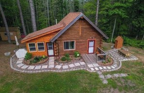 Exterior - Adorable Northwoods cabin (Iron River)