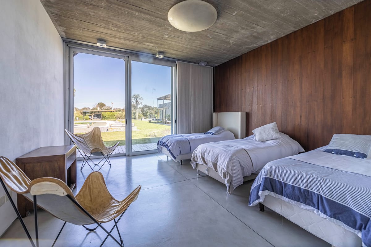 Luxury-Haus | 5 Schlafzimmer, hochwertige Bettwaren, Daunenbettdecken