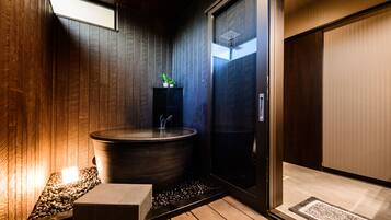 Ume Non Smoking | Bathroom