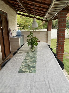 Outdoor dining