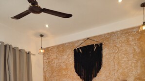 Coffres-forts dans les chambres, Wi-Fi gratuit