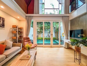 32-吋智慧型電視、數位頻道、電視