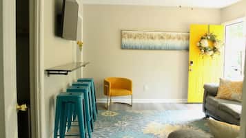 Smart TV, books, offices