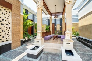 65-inch LED TV with satellite channels, TV