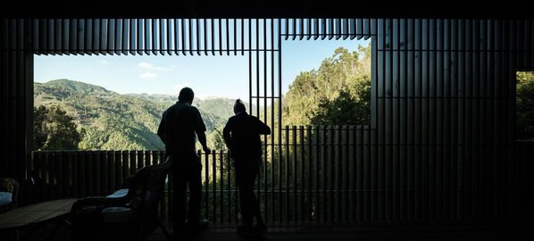 Interior - GeresNationalPark-Cabin-6Bed-Balcony-Pool-Views (Vieira do Minho)