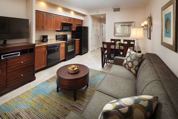 TV - 10 minutes to the Disney Theme Parks! Family-sized Villa by Sheraton Vacations (Orlando)