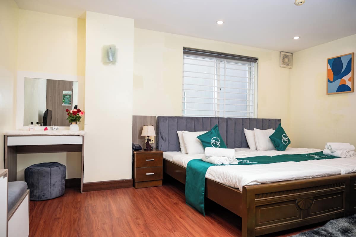 Standard Twin Room | Premium bedding, free minibar, desk, free WiFi
