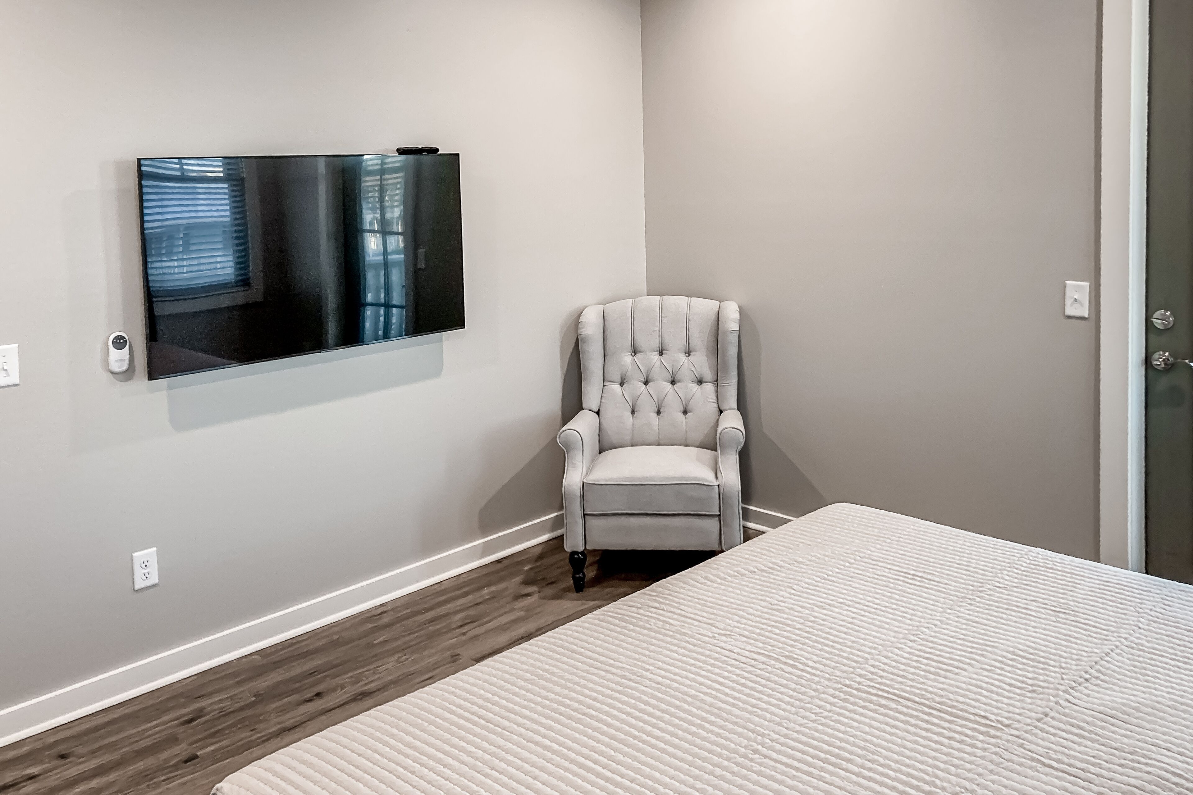 3 chambres, fer et planche à repasser, accès à Internet, literie fournie