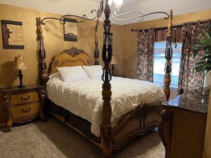 4 bedrooms, WiFi, bed sheets