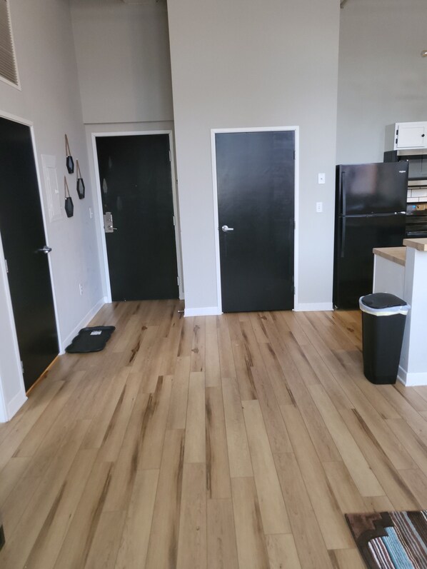 Interior - Honeycomb Hideout (Cleveland)