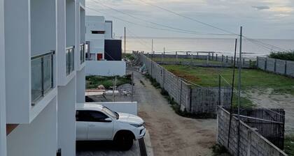Popular Beachside Townhouse Unit 2 in Elyu