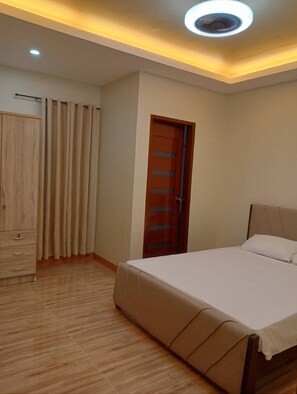 2 bedrooms, Internet, bed sheets