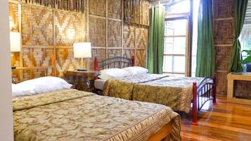 Family Cabin | Desk, bed sheets