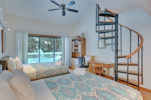 5 bedrooms, desk, iron/ironing board, travel crib