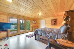 4 Schlafzimmer, Schreibtisch, Bügeleisen/Bügelbrett, Internetzugang