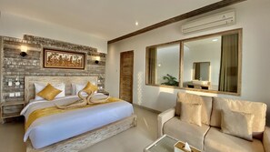 Luxury Room | Egyptian cotton sheets, premium bedding, pillowtop beds, free minibar - The Kama (Penida Island)