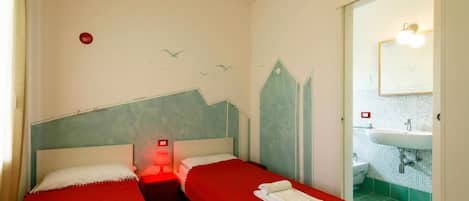 2 habitaciones, wifi gratis y ropa de cama