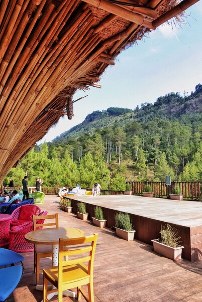 The Lodge Maribaya