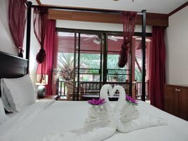 Family Apartment, 3 Bedrooms, Terrace, Pool View | In-room safe, individually decorated, individually furnished