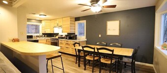 Pet Friendly Private Home next door to Waterville